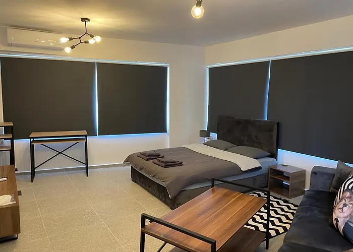 Mr. In Ortakoy , North + Wifi + Netflix Apartamento Nicosia