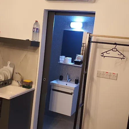 Mr. In Ortakoy , North + Wifi + Netflix Apartament