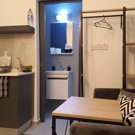 דירה Mr. In Ortakoy , North + Wifi + Netflix *