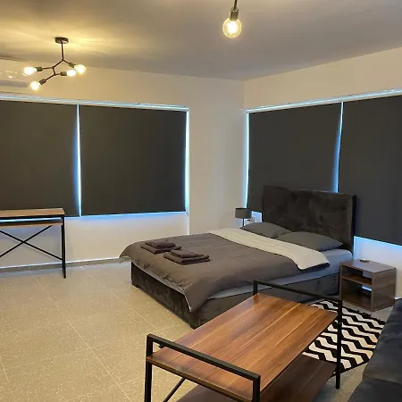 Mr. In Ortakoy , North + Wifi + Netflix Apartman Nicosia