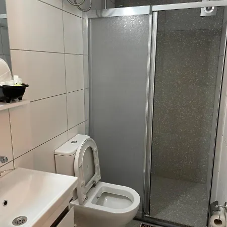 Mr. In Ortakoy , North + Wifi + Netflix Apartment *
