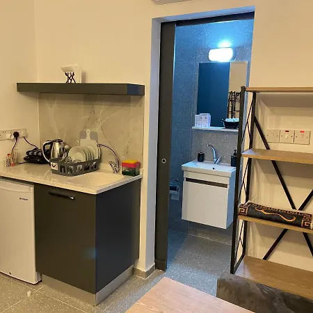 דירה Mr. In Ortakoy , North + Wifi + Netflix *