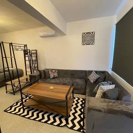 Apartmán Mr. In Ortakoy , North + Wifi + Netflix *