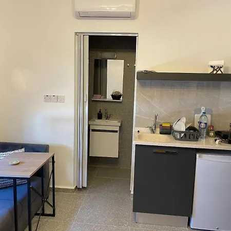 Mr. In Ortakoy , North + Wifi + Netflix Nicosia